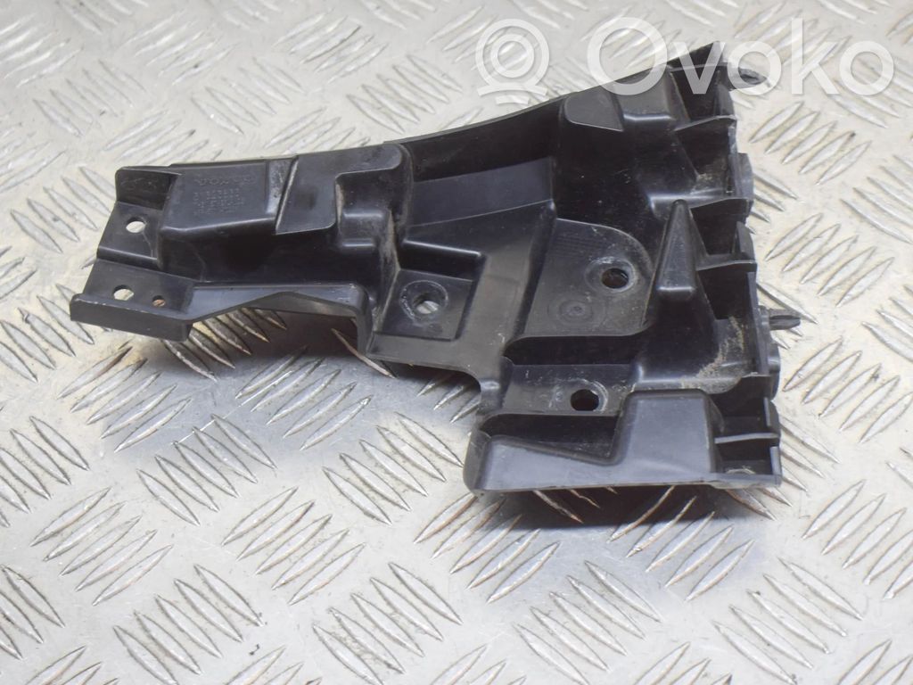 Volvo V60 Front bumper mounting bracket 