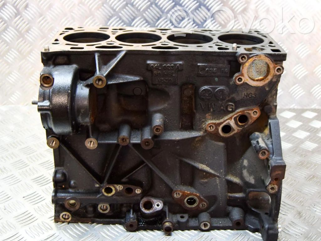 Volkswagen Golf VII Bloque de motor 