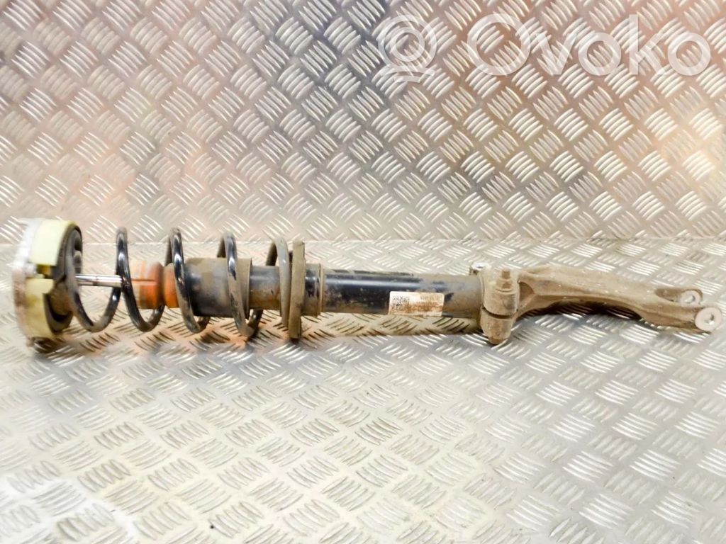 Audi A4 S4 B9 8W Ammortizzatore anteriore 