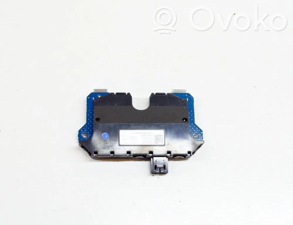 Tesla Model 3 USB interface control unit module 