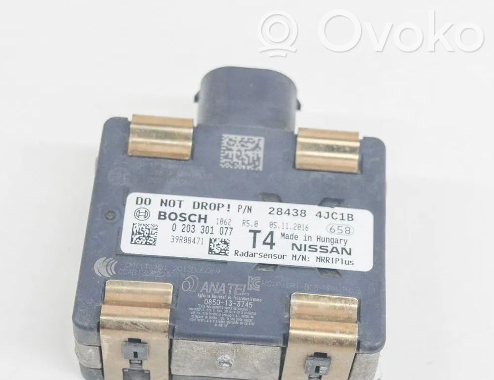 Nissan NP300 Senzor radar distronic 