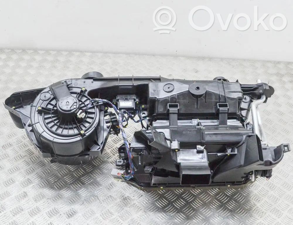 Maserati Ghibli Scatola climatizzatore riscaldamento abitacolo assemblata 