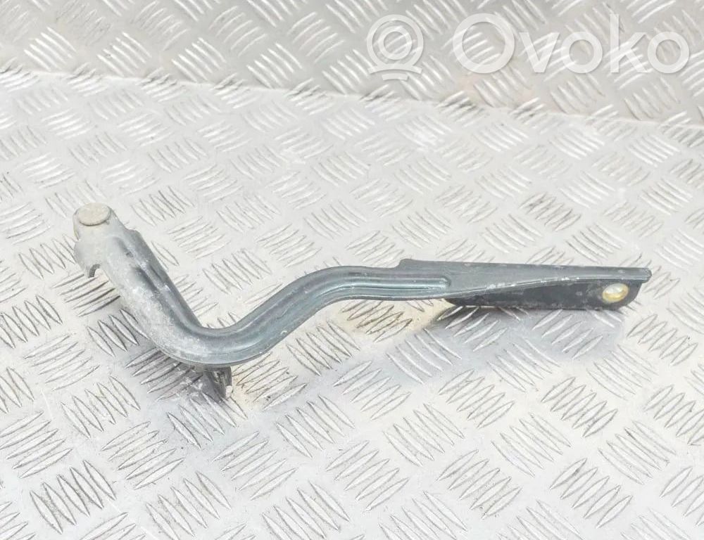 Nissan Patrol Y61 Konepellin saranat