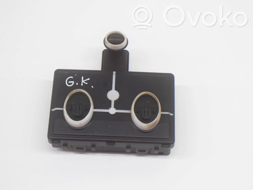 Audi Q7 4M Durvju vadības bloks 