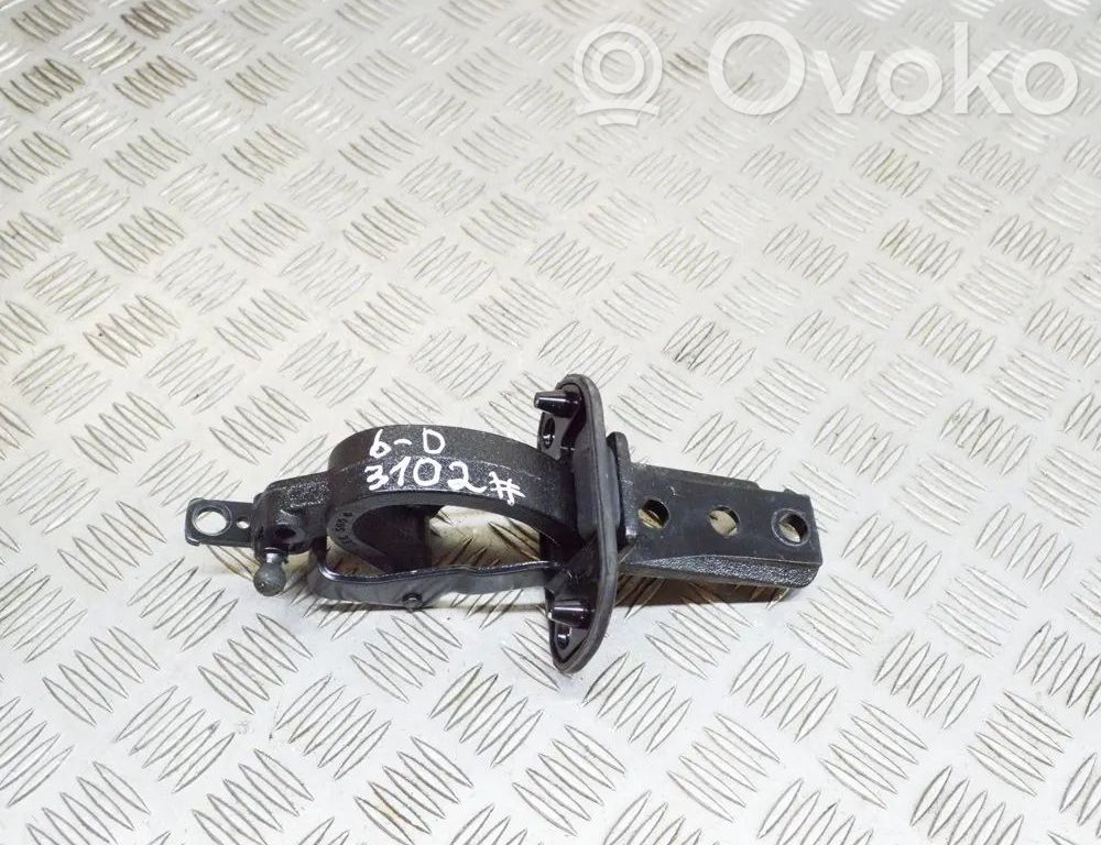 Volvo V70 Tailgate/trunk/boot hinge 