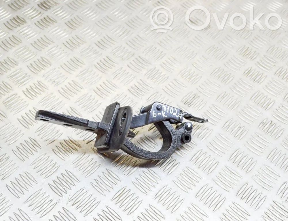 Tailgate/trunk/boot hinge   31298103,31298998