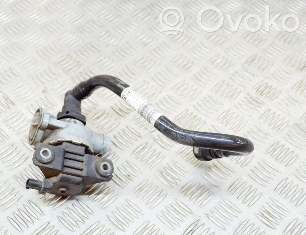BMW 5 G30 G31 G38 Przewód / Odma odpowietrzenia 