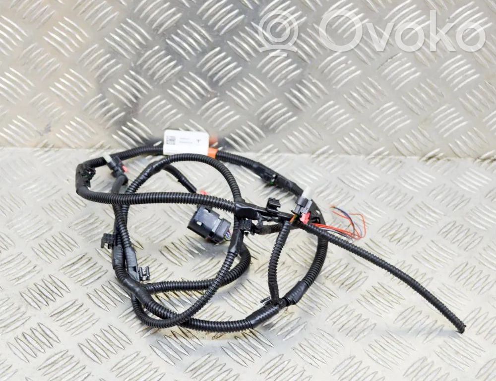 Tesla Model Y Otros cableados 