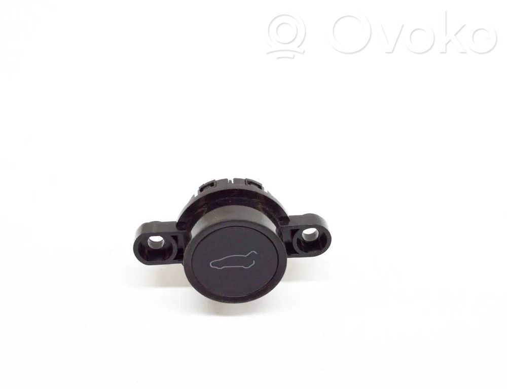 Tesla Model Y Tailgate/boot open switch button 