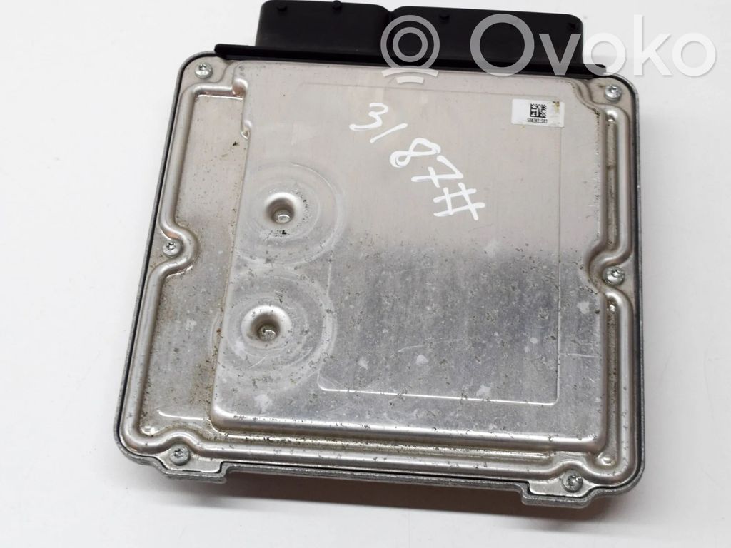 Audi Q3 8U Engine control unit/module 