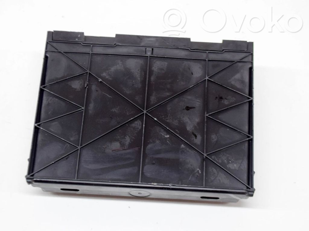 Opel Corsa F Central body control module 