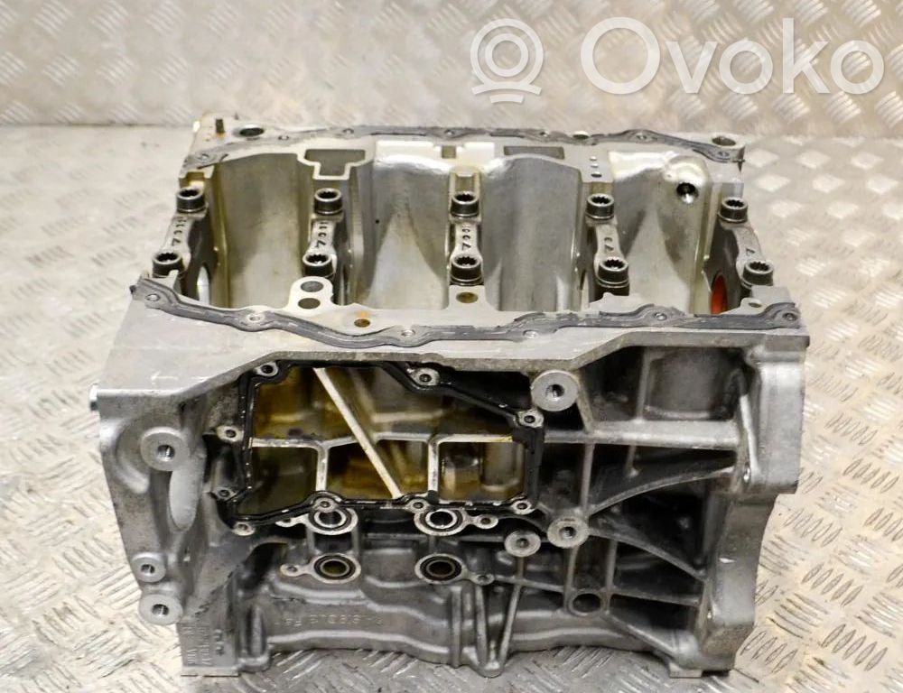 Audi A4 S4 B9 8W Moottorin lohko 