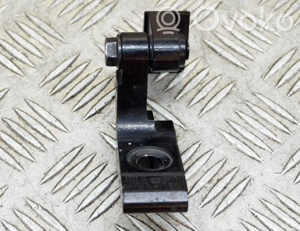 BMW i3 Front door upper hinge 