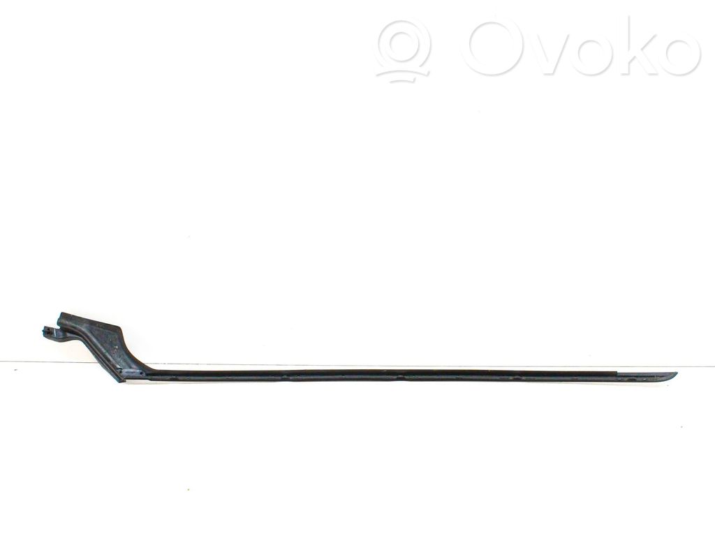 Jaguar E-Pace Windshield trim 