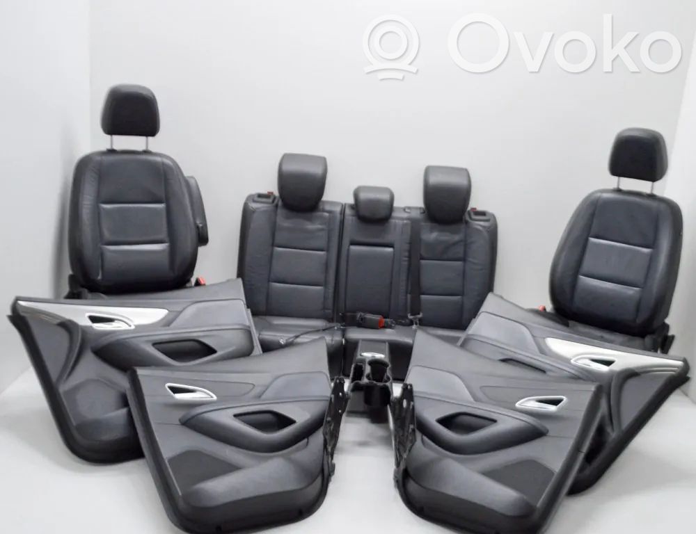 Opel Mokka Tapicerka / Komplet 