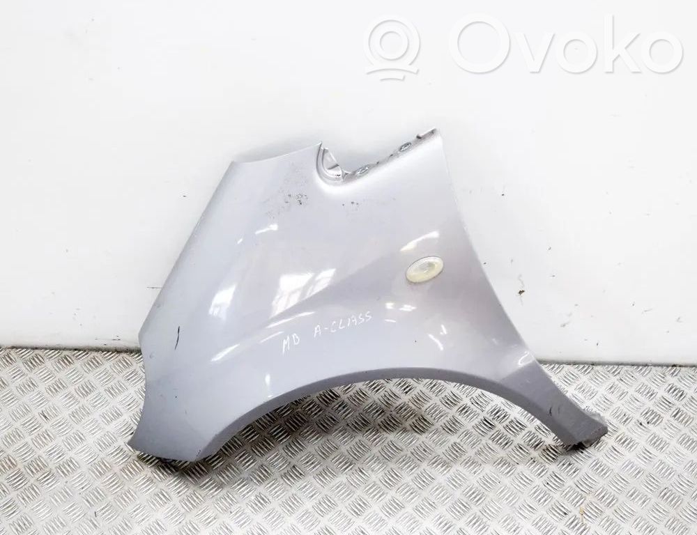 Mercedes-Benz A W168 Błotnik przedni 