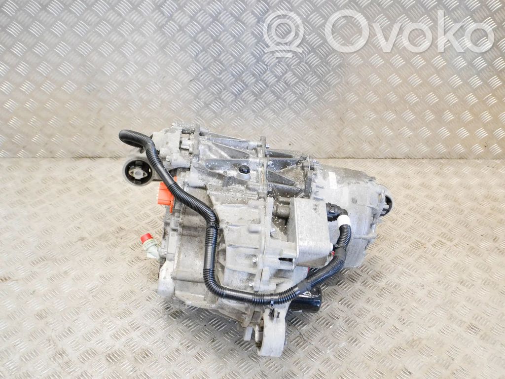 Variklis   P108569300F,108569300F,109327850B,109621500C,112099000G