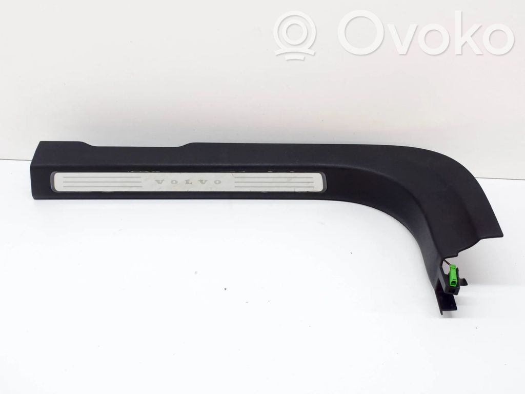 Volvo S90, V90 Listwa progowa przednia 