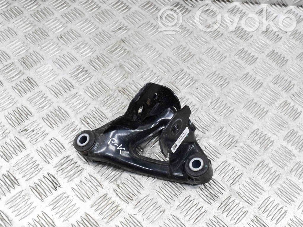Engine mounting bracket   111023300C