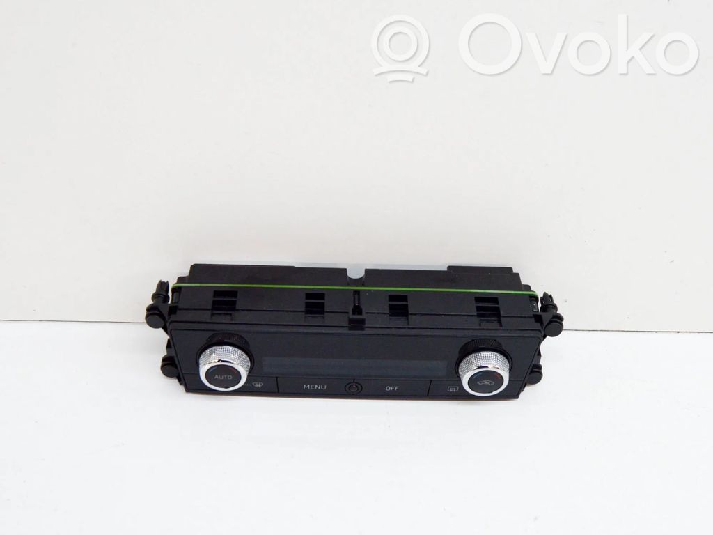 Skoda Kamiq Interior fan control switch 
