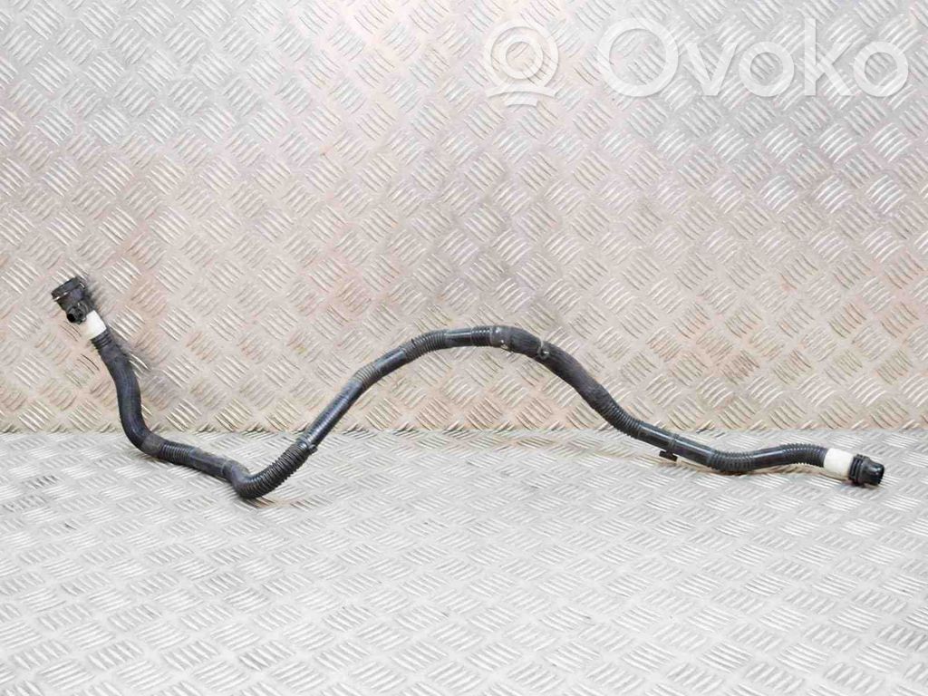 Tesla Model 3 Engine coolant pipe/hose 