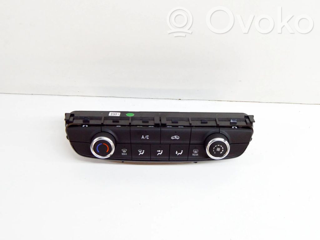 Opel Crossland X Przełącznik / Włącznik nawiewu dmuchawy 