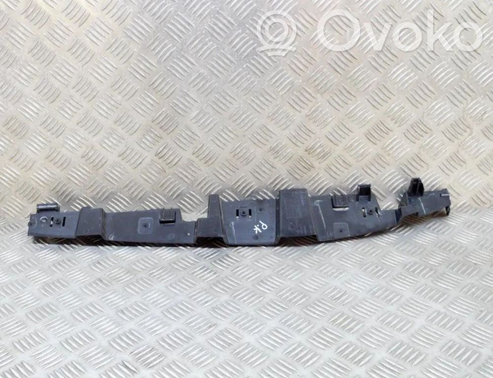 BMW i3 Fender mounting bracket 