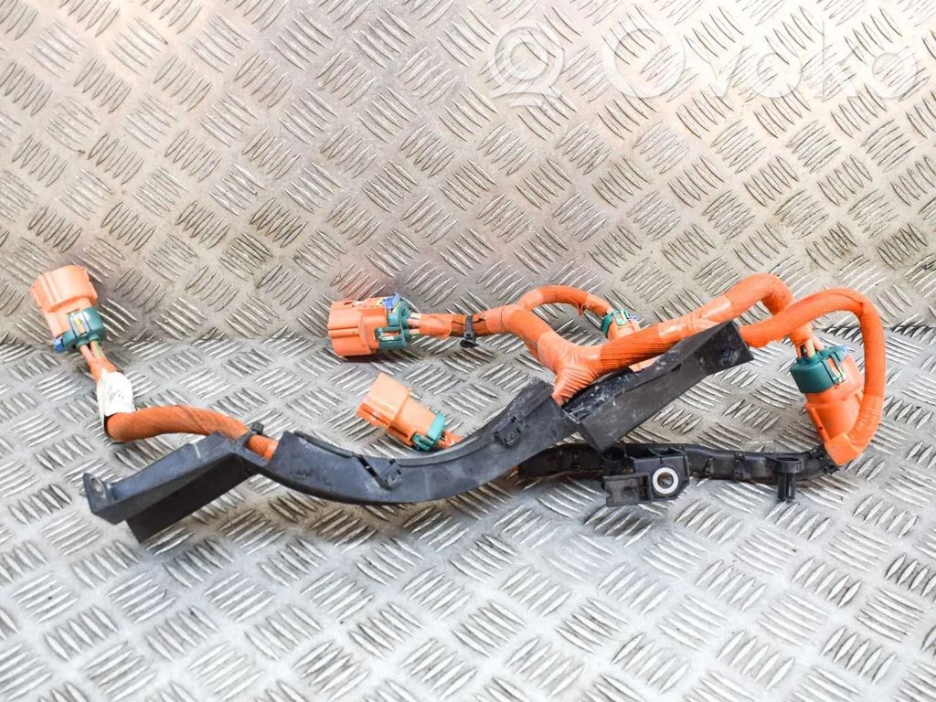 Otros cableados   LJ9814B323AE