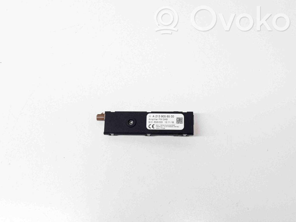 Mercedes-Benz B W247 Amplificator antenă aeriană 
