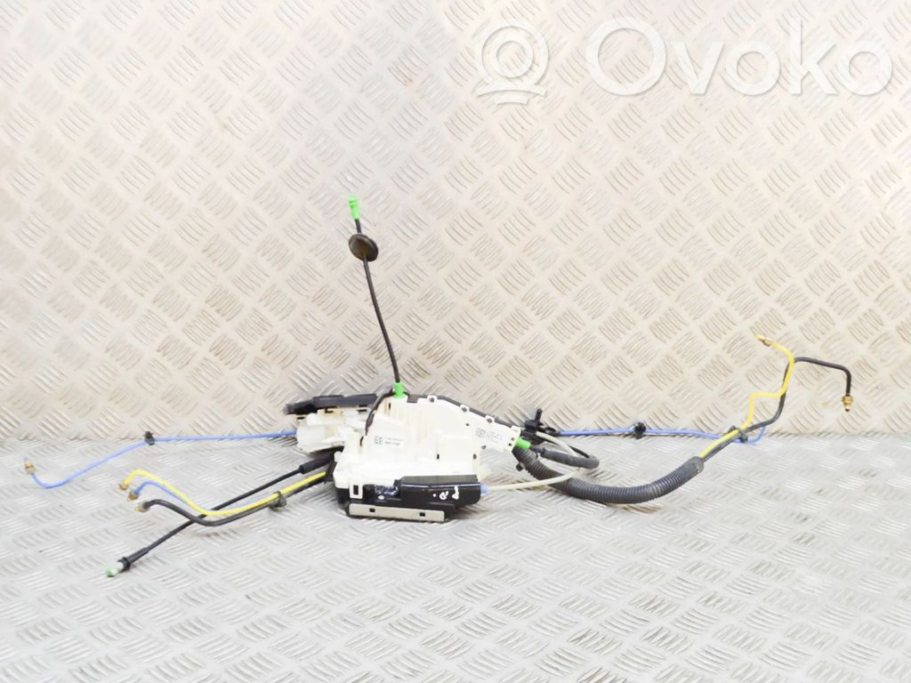 Zamek drzwi przednich   4062127502,111206400B