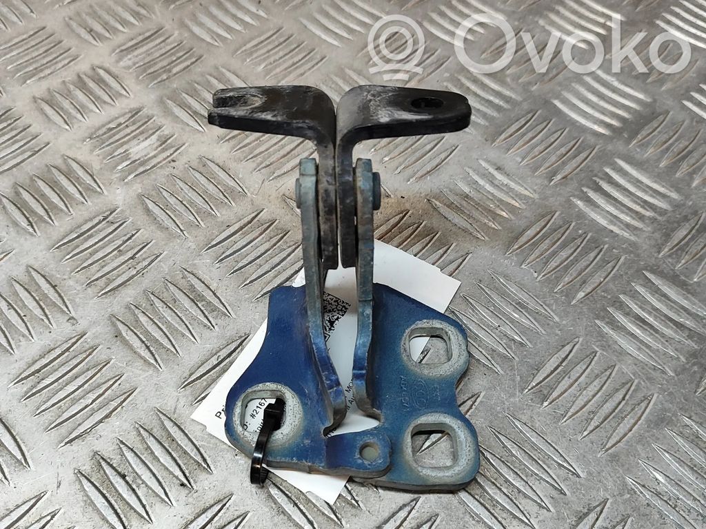 Tesla Model 3 Front door upper hinge 