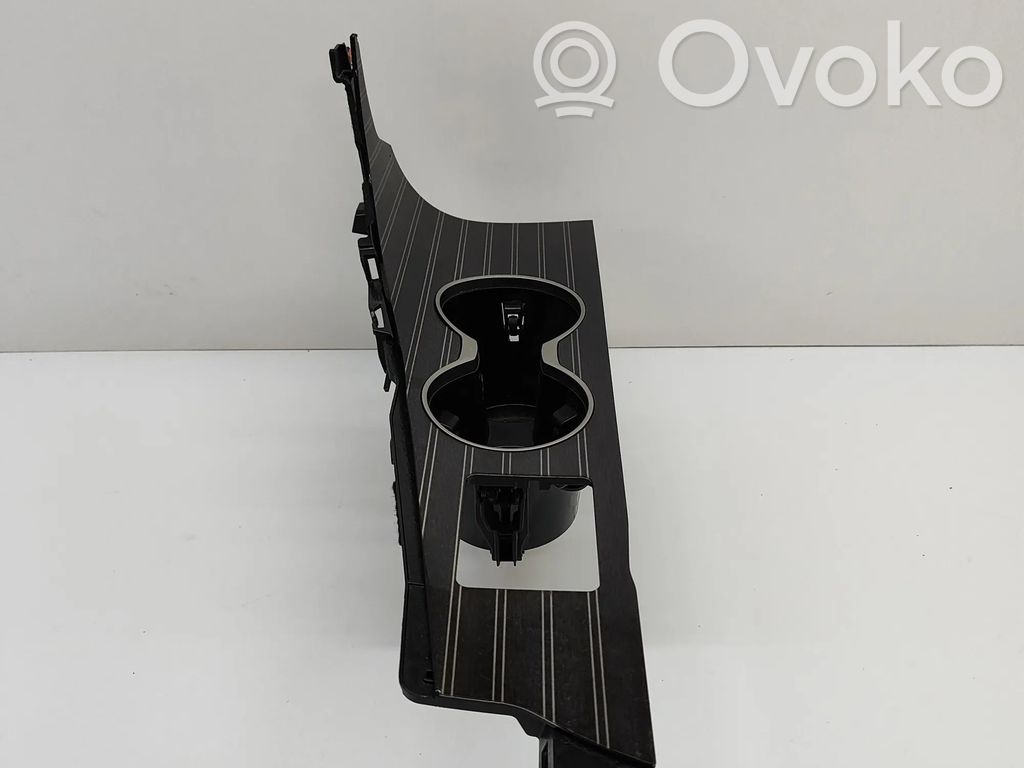 Lexus RX 450H Cup holder 