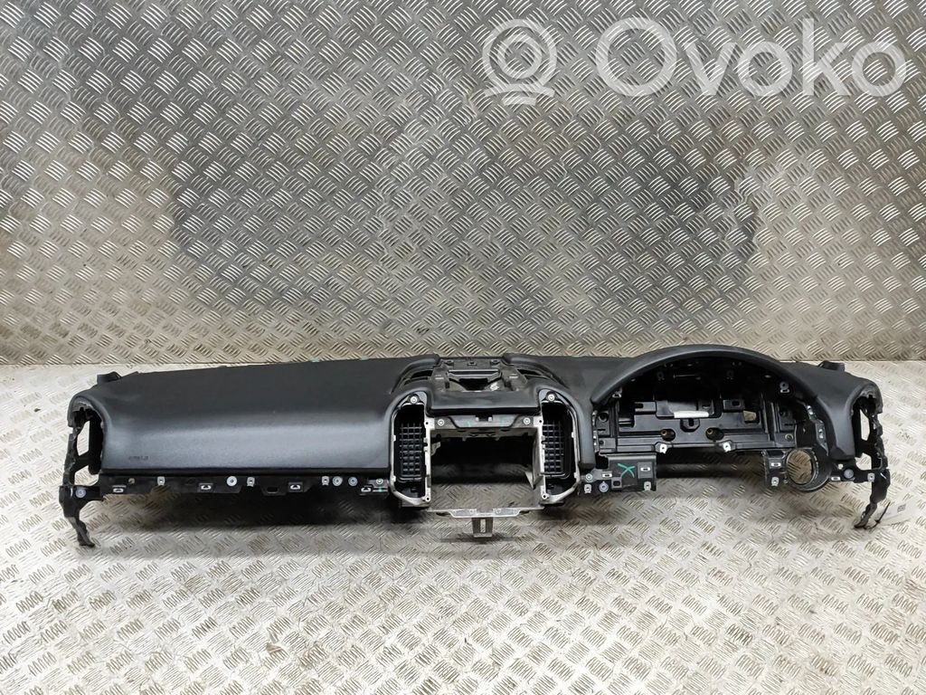 Porsche Cayenne (92A) Kojelauta 