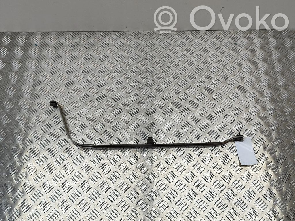BMW 5 G30 G31 G38 Polttoainesäiliön kannake