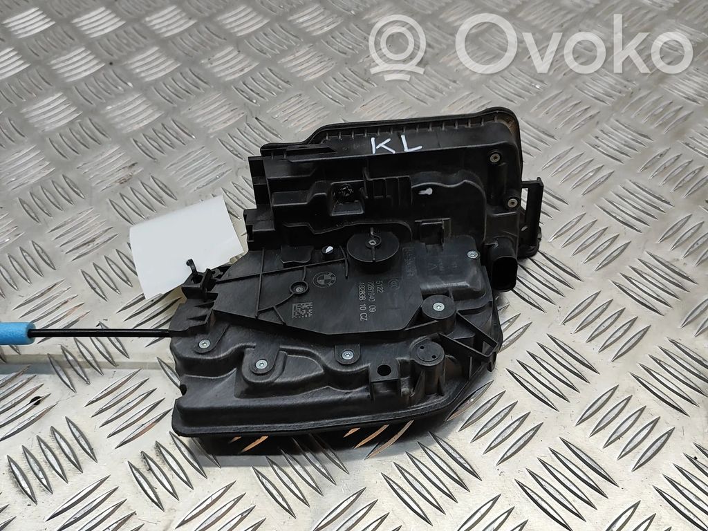 BMW X1 F48 F49 Zamek drzwi tylnych 