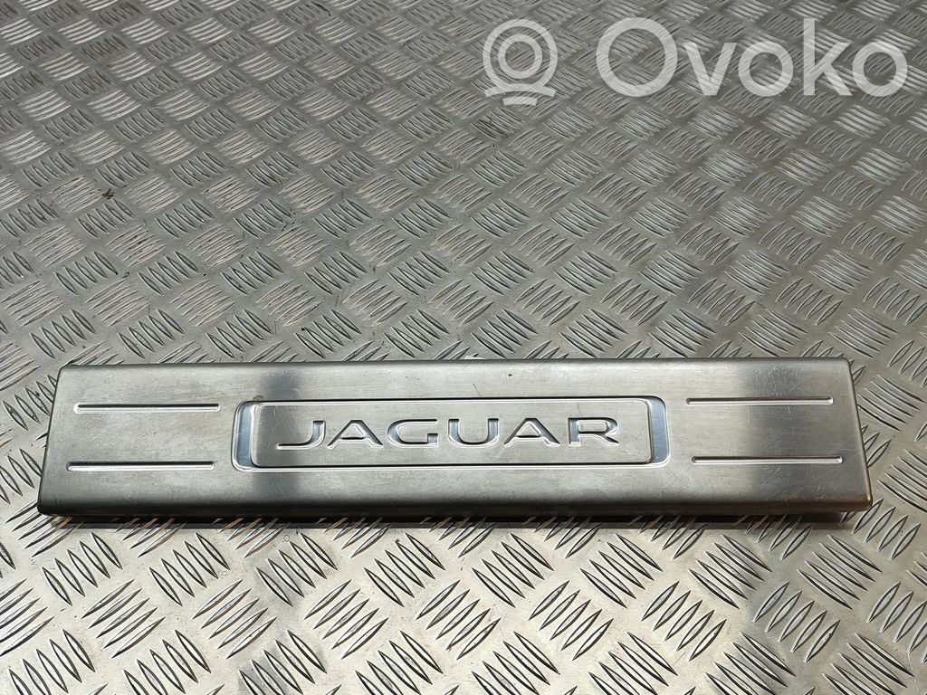 Jaguar XJ X351 Capac prag față 