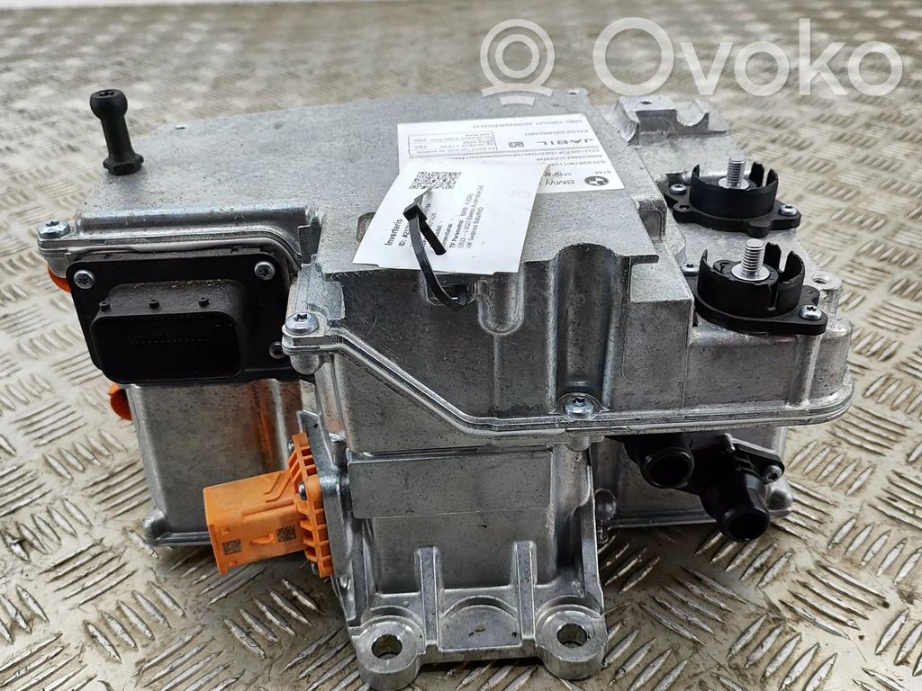 BMW i4 Voltage converter inverter 
