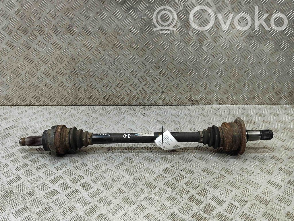 Takavetoakseli   7564128