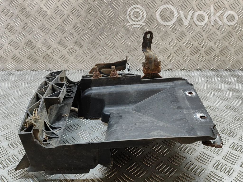 Land Rover Range Rover L405 Staffa del pannello di supporto del radiatore