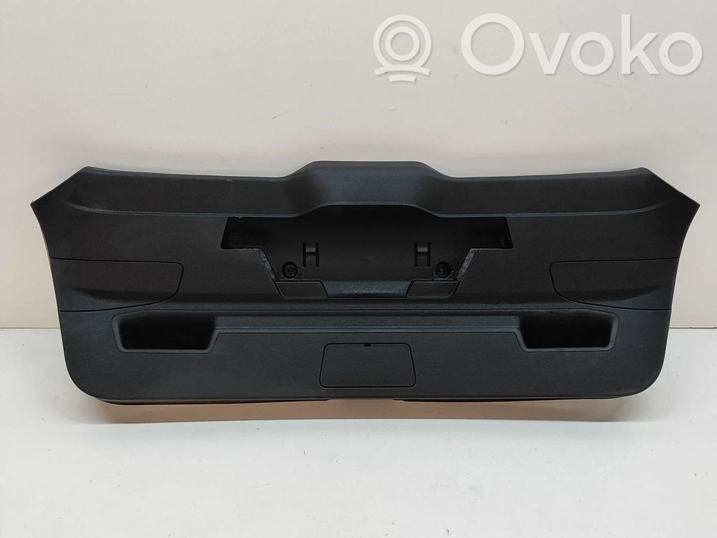Audi A3 8Y Rivestimento portellone 