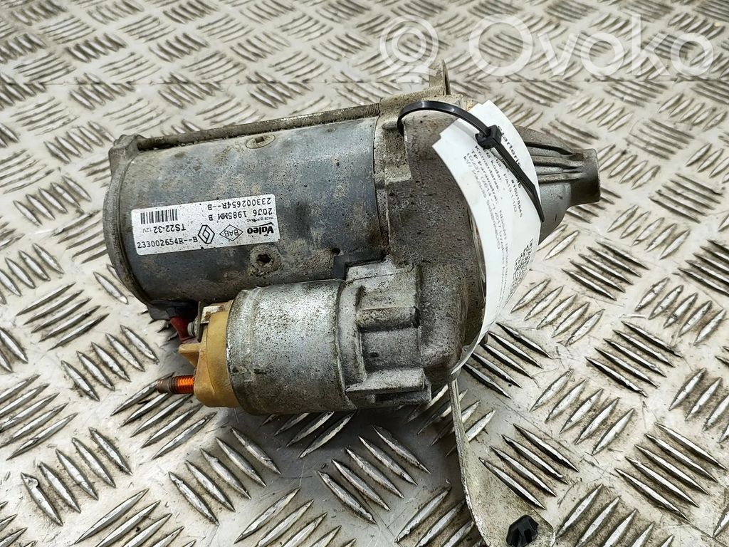 Nissan NP300 Starteris 