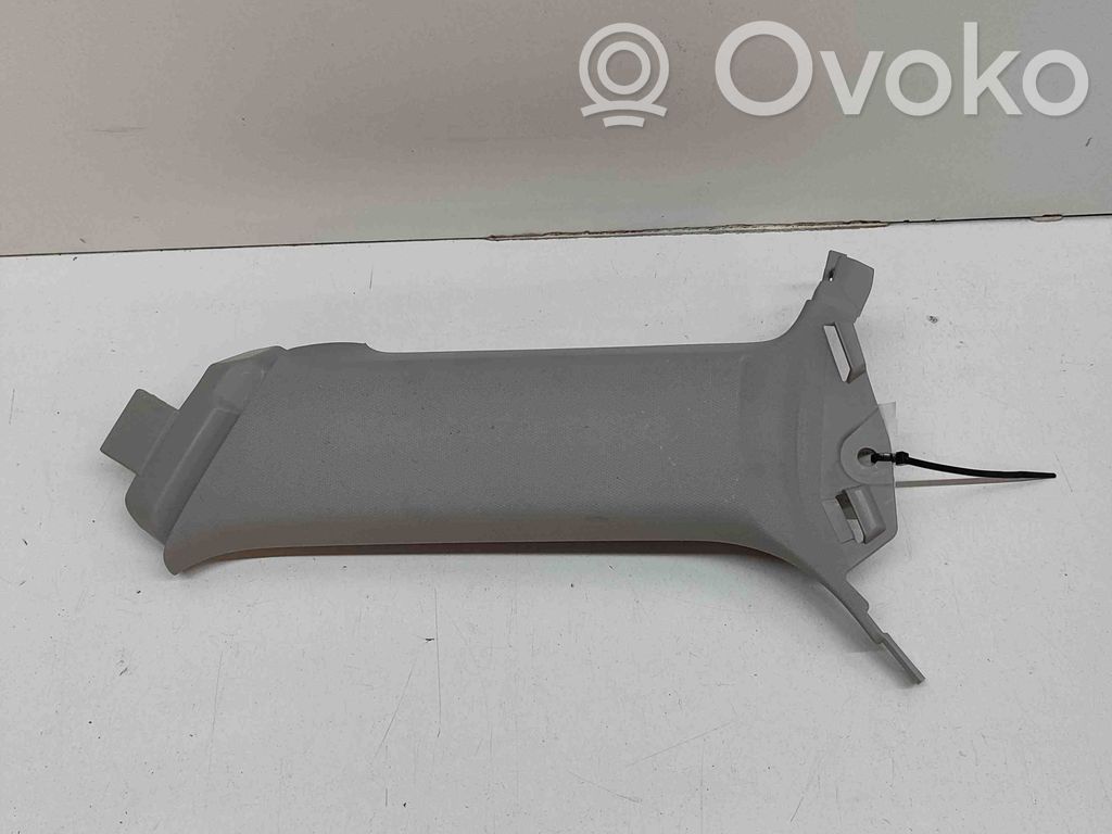 Skoda Enyaq iV Rivestimento montante (C) 