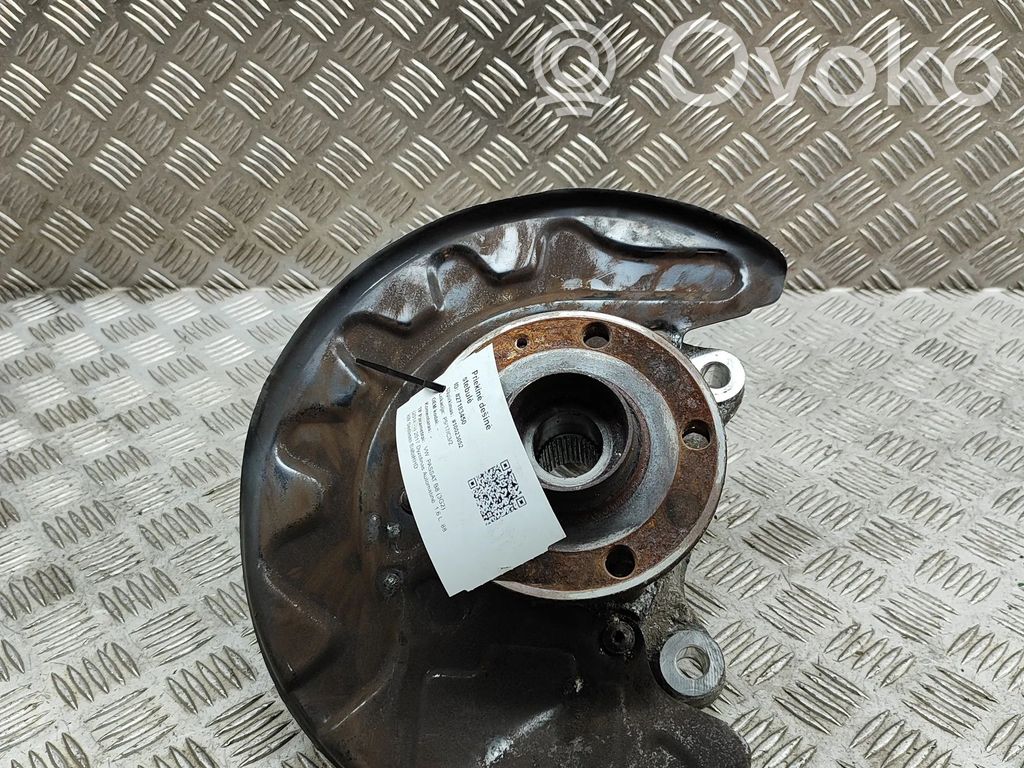 Volkswagen PASSAT B8 Fuzetă față