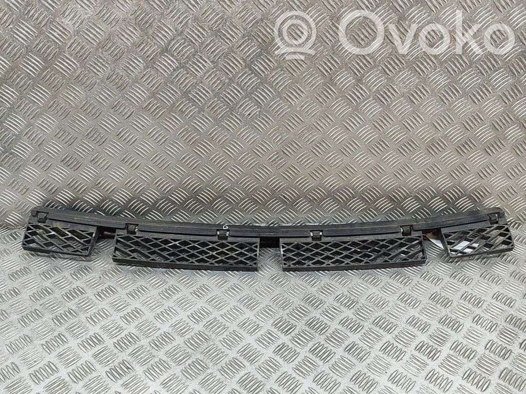Volkswagen Touareg II Suport montare bară spate