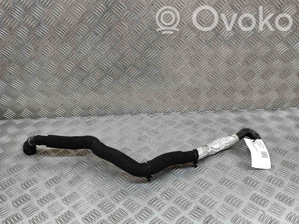 Volvo XC40 Przewód / Wąż chłodnicy 