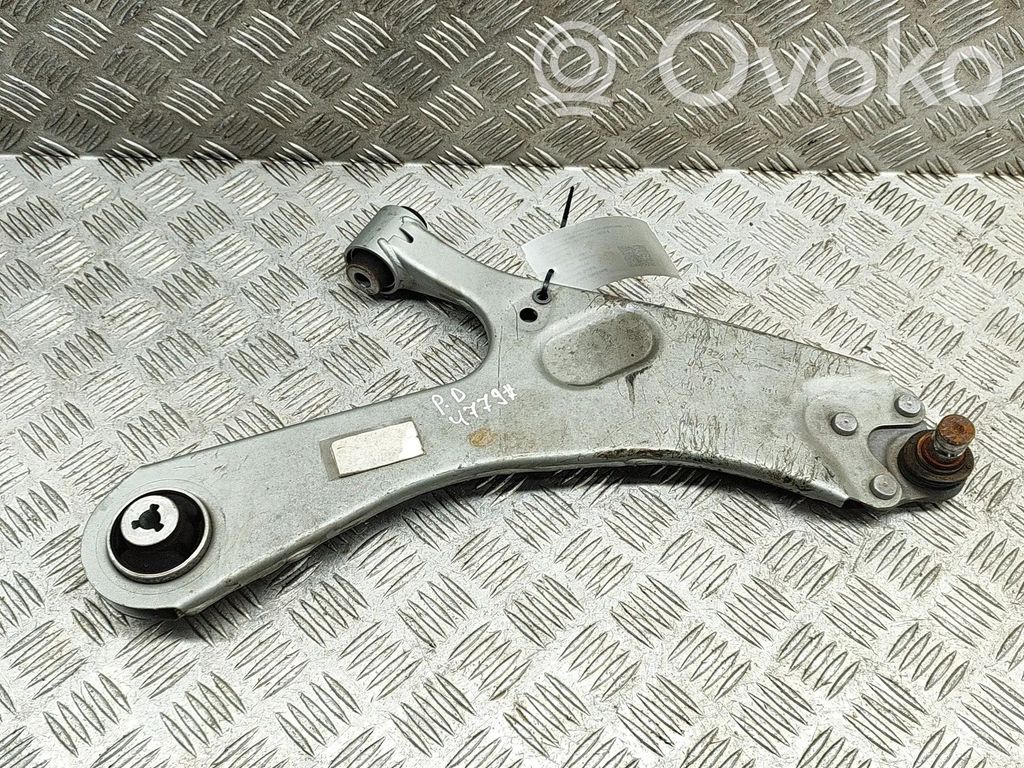 Peugeot 2008 II Querlenker Achsschenkel vorne