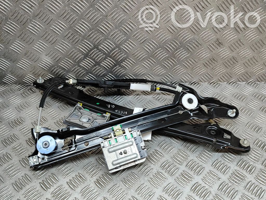 Volkswagen Arteon Mechanizm podnoszenia szyby tylnej bez silnika 