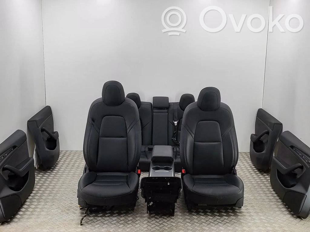 Interior set   306795600A,159386300A,158812702C,159386000A,161494500A