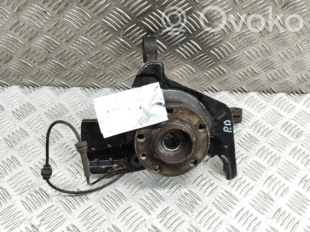 Fiat Doblo Cubo de rueda delantera 