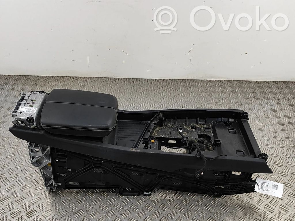 Audi Q7 4M Consola central 